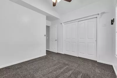 281 E Regent Park Ct S, Midvale, UT 84047 - Photo 14