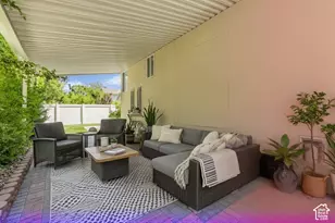 281 E Regent Park Ct S, Midvale, UT 84047 - Photo 2