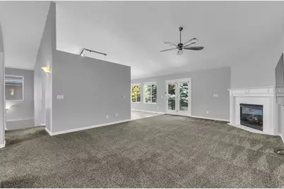 281 E Regent Park Ct S, Midvale, UT 84047 - Photo 2