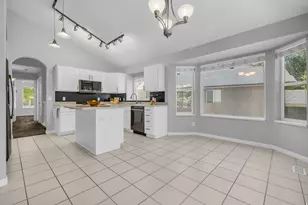 281 E Regent Park Ct S, Midvale, UT 84047 - Photo 6