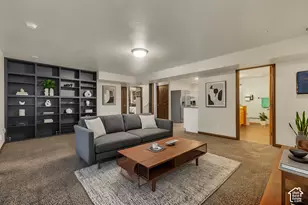 281 E Regent Park Ct S, Midvale, UT 84047 - Photo 8