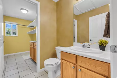281 E Regent Park Ct S, Midvale, UT 84047 - Photo 32
