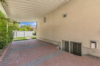 281 E Regent Park Ct S, Midvale, UT 84047 - Photo 30