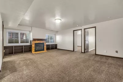 281 E Regent Park Ct S, Midvale, UT 84047 - Photo 20