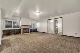 281 E Regent Park Ct S, Midvale, UT 84047 - Photo 20