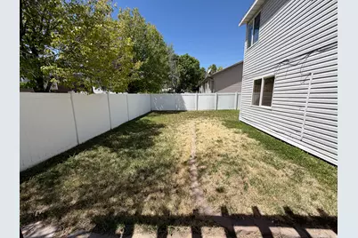 5793 W Dawn Vista Rd S, West Jordan, UT 84081 - Photo 8