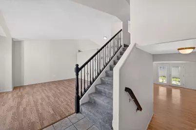5793 W Dawn Vista Rd S, West Jordan, UT 84081 - Photo 2