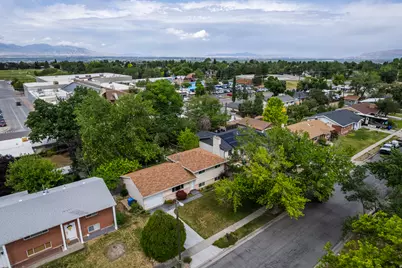7492 S Claret St, Cottonwood Heights, UT 84121 - Photo 38