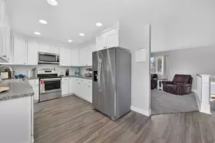 5079 S 2825 W, Roy, UT 84067 - Photo 14
