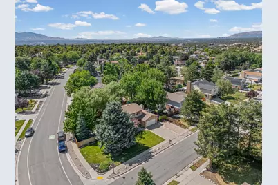 7268 S Macintosh Ln E, Cottonwood Heights, UT 84121 - Photo 40