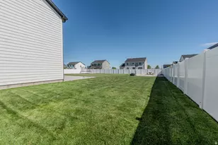 705 E 1150 S, Hyrum, UT 84319 - Photo 4