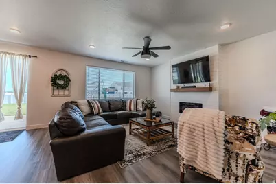 705 E 1150 S, Hyrum, UT 84319 - Photo 6