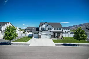 705 E 1150 S, Hyrum, UT 84319 - Photo 2