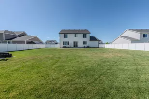 705 E 1150 S, Hyrum, UT 84319 - Photo 38