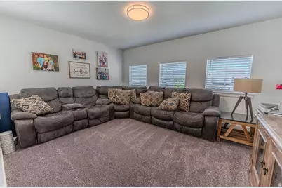 705 E 1150 S, Hyrum, UT 84319 - Photo 18