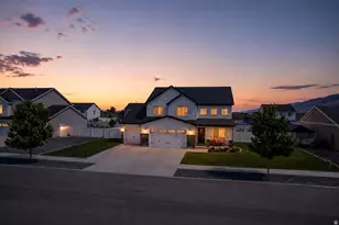 705 E 1150 S, Hyrum, UT 84319 - Photo 2