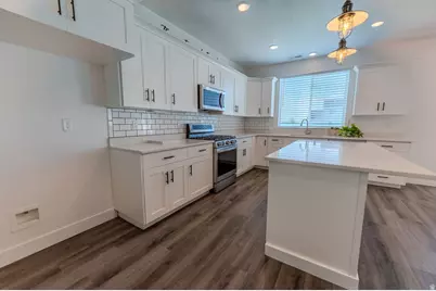 705 E 1150 S, Hyrum, UT 84319 - Photo 12
