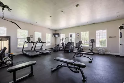 214 N Birmingham Ln W, North Salt Lake, UT 84054 - Photo 26
