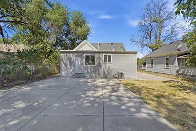 955 S 1400 W, Salt Lake City, UT 84104 - Photo 16