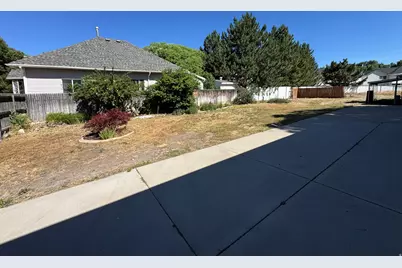 1041 16th St, Ogden, UT 84404 - Photo 30