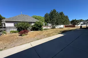 1041 16th St, Ogden, UT 84404 - Photo 30
