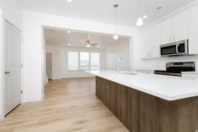 52 E 775 S #19, Springville, UT 84663 - Photo 8