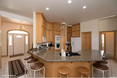 913 N Swiss Farm Ct W, Midway, UT 84049 - Photo 6