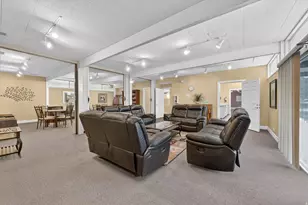 735 E 3 Fountains Cir, Murray, UT 84107 - Photo 34