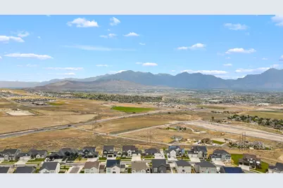 999 N Ledger Dr, Saratoga Springs, UT 84045 - Photo 44