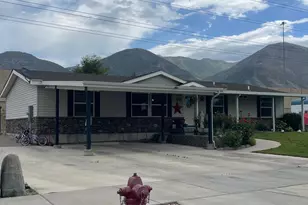843 S 900 W, Provo, UT 84601 - Photo 2