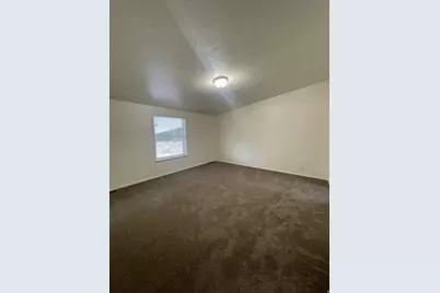 843 S 900 W, Provo, UT 84601 - Photo 14