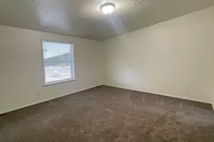 843 S 900 W, Provo, UT 84601 - Photo 14