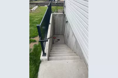 843 S 900 W, Provo, UT 84601 - Photo 6