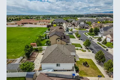 2961 S Knowsley Dr, West Valley, UT 84120 - Photo 36