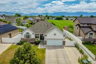 2961 S Knowsley Dr, West Valley, UT 84120 - Photo 32