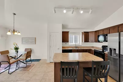 2961 S Knowsley Dr, West Valley, UT 84120 - Photo 10