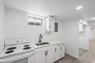 1016 S 400 W, Bountiful, UT 84010 - Photo 26
