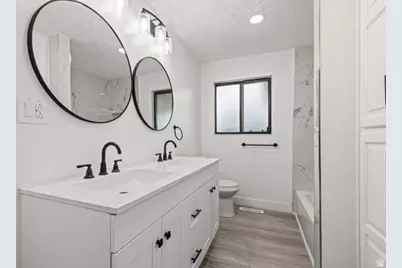 1016 S 400 W, Bountiful, UT 84010 - Photo 14