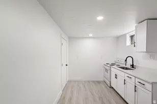 1016 S 400 W, Bountiful, UT 84010 - Photo 24