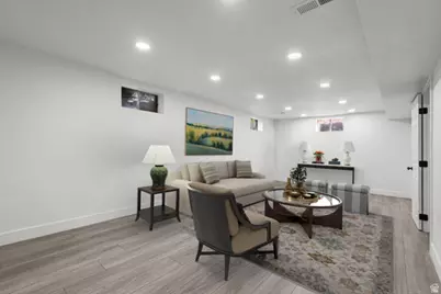 1016 S 400 W, Bountiful, UT 84010 - Photo 28