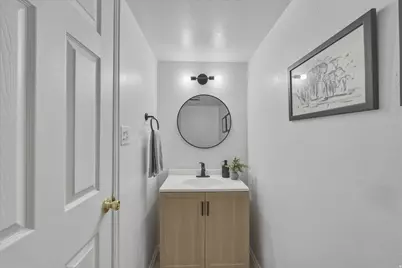 214 S 175 E, Orem, UT 84058 - Photo 8