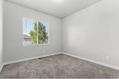 7867 W Walk About Way, Magna, UT 84044 - Photo 18