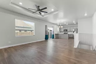 7867 W Walk About Way, Magna, UT 84044 - Photo 8