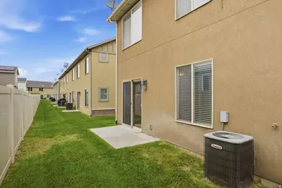 2475 S Gilmour St, West Haven, UT 84401 - Photo 22