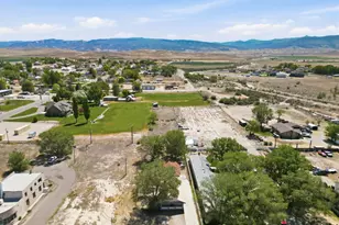391 S Main E, Gunnison, UT 84634 - Photo 10