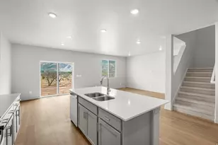 822 N 260 E, Santaquin, UT 84655 - Photo 14