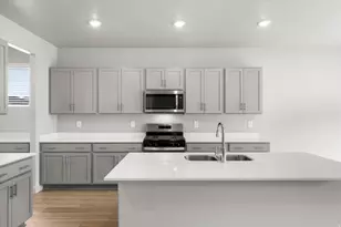 822 N 260 E, Santaquin, UT 84655 - Photo 18