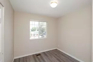 742 E Rowley Dr S, Millcreek, UT 84107 - Photo 14
