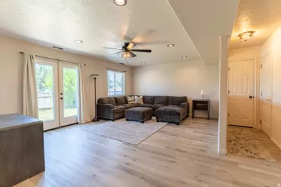 1016 W 1600 N, Lehi, UT 84043 - Photo 22