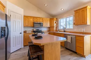 1016 W 1600 N, Lehi, UT 84043 - Photo 6